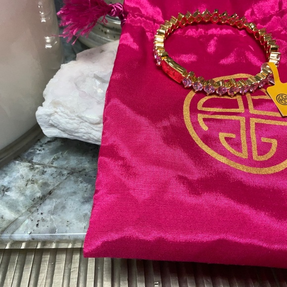 BuDhagirl ETOILE BANGLE - LIGHT PINK CRYSTAL & GWP - Picture 4 of 6